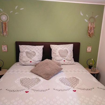 La Marmotte Du Vivier Apartment Etival-Clairefontaine Ngoại thất bức ảnh